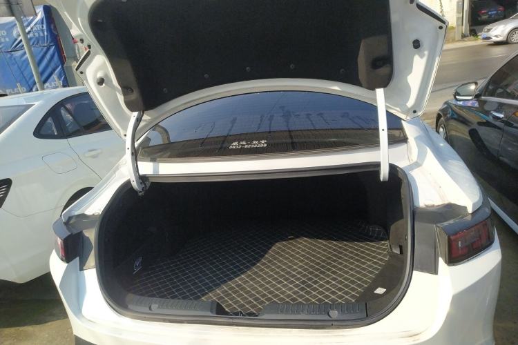 Used CHANGAN Eado DD 2023 Blue Whale NE 1.5T GDI DCT Luxury Edition Trunk