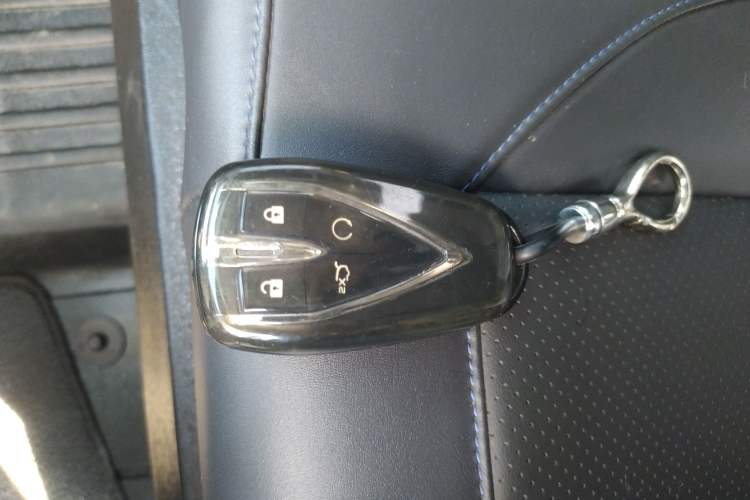 Used CHANGAN Eado DD 2023 Blue Whale NE 1.5T GDI DCT Luxury Edition Vehicle Key