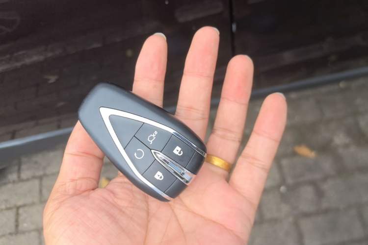 Used CHANGAN Eado DD 2023 Blue Whale NE 1.5T GDI DCT Navigation Model Vehicle Key