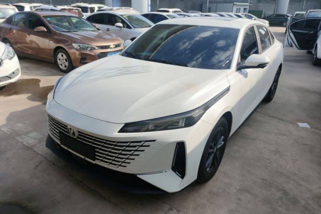 Used CHANGAN Eado DD 2023 Blue Whale NE 1.5T GDI DCT Luxury Edition