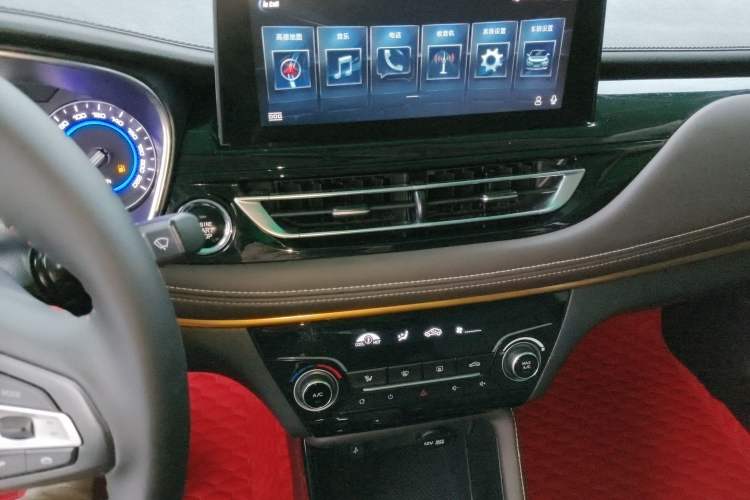 Used CHANGAN Eado DT 2018 1.6L Automatic Smart Enjoyment Model Audio And AC Panel