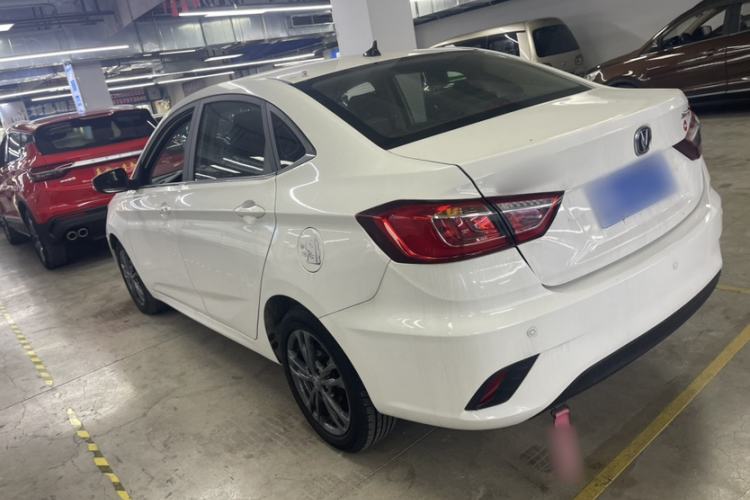Used CHANGAN Eado DT 2019 1.6L Automatic Smart Enjoyment Model China VI Standard Exterior 3