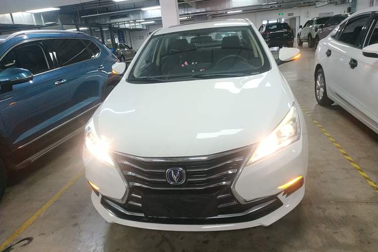 Used CHANGAN Eado DT 2019 1.6L Automatic Smart Enjoyment Model China VI Standard Front