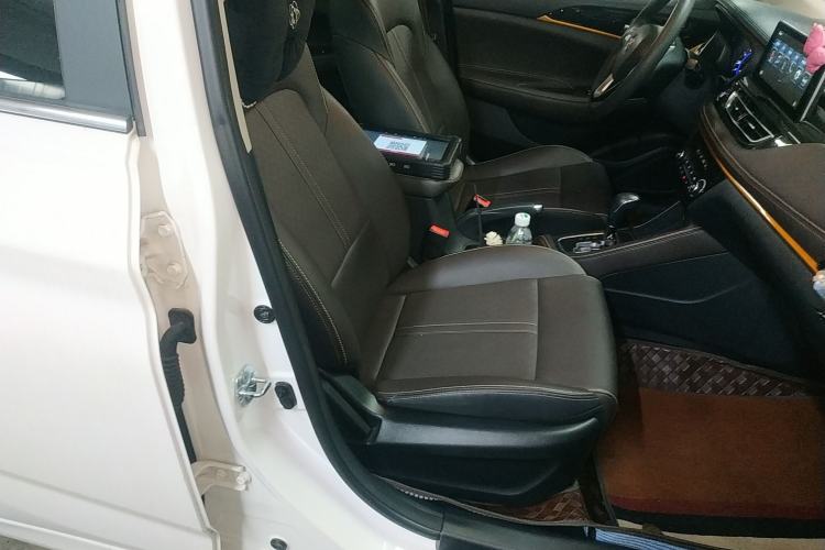 Used CHANGAN Eado DT 2019 1.6L Automatic Smart Enjoyment Model China VI Standard Right Front Seat