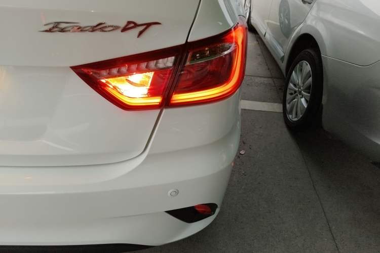 Used CHANGAN Eado DT 2018 1.6L Automatic Smart Enjoyment Model Right Rear Taillight