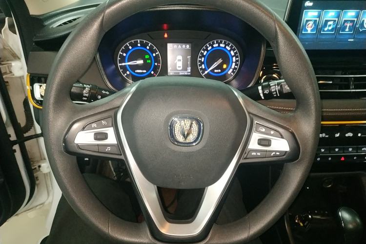 Used CHANGAN Eado DT 2019 1.6L Automatic Smart Enjoyment Model China VI Standard Steering Wheel