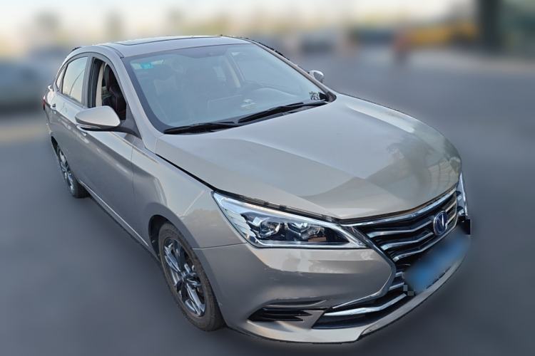 Used CHANGAN Eado DT 2019 1.6L Manual Comfort Model China VI Standard Front Right 45 Deg