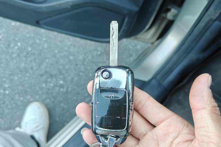 Used CHANGAN Eado DT 2019 1.6L Manual Comfort Model China VI Standard Vehicle Key