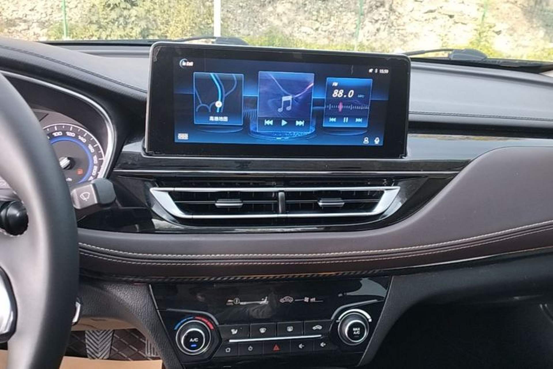 Used CHANGAN Eado DT 2018 1.6L Manual Luxury Model Audio And AC Panel
