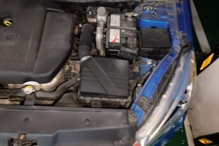 Used CHANGAN Eado DT 2018 1.6L Manual Smart Enjoyment Model Engine Bay Left