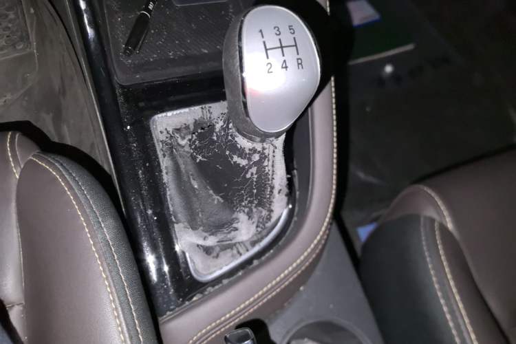 Used CHANGAN Eado DT 2018 1.6L Manual Smart Enjoyment Model Gear Lever
