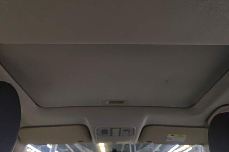 Used CHANGAN Eado DT 2018 1.6L Manual Luxury Model Headliner