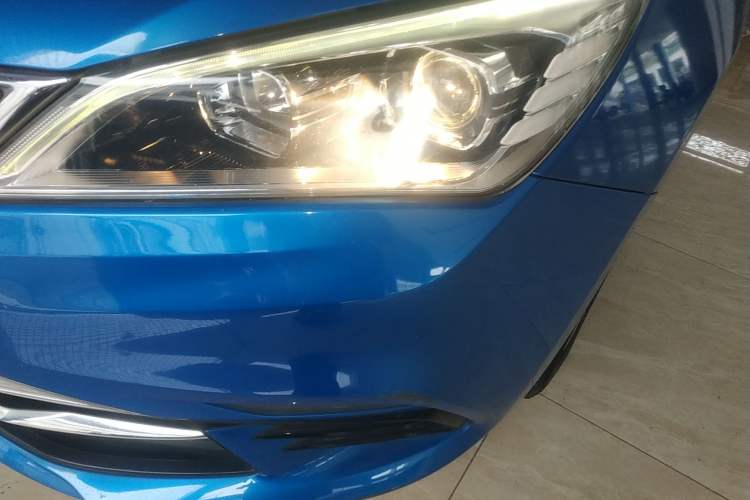 Used CHANGAN Eado DT 2018 1.6L Automatic Smart Enjoyment Model Left Front Headlight