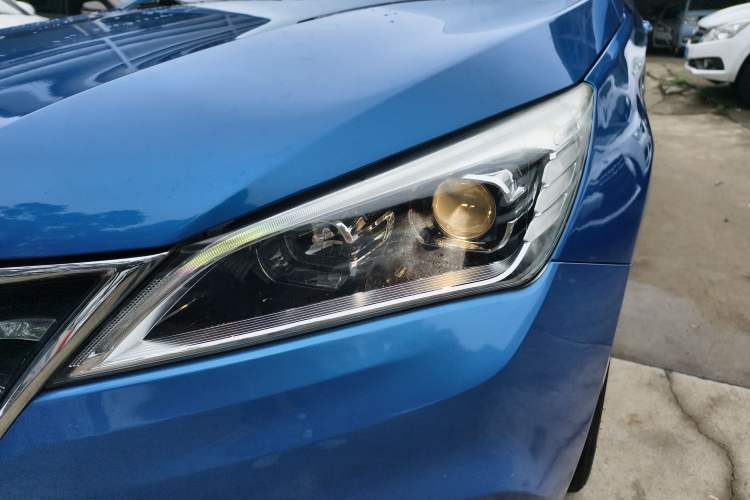 Used CHANGAN Eado DT 2018 1.6L Automatic Smart Enjoyment Model Left Front Headlight