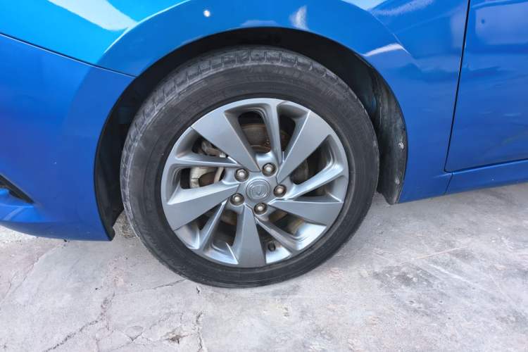 Used CHANGAN Eado DT 2018 1.6L Manual Smart Enjoyment Model Left Front Wheel Hub
