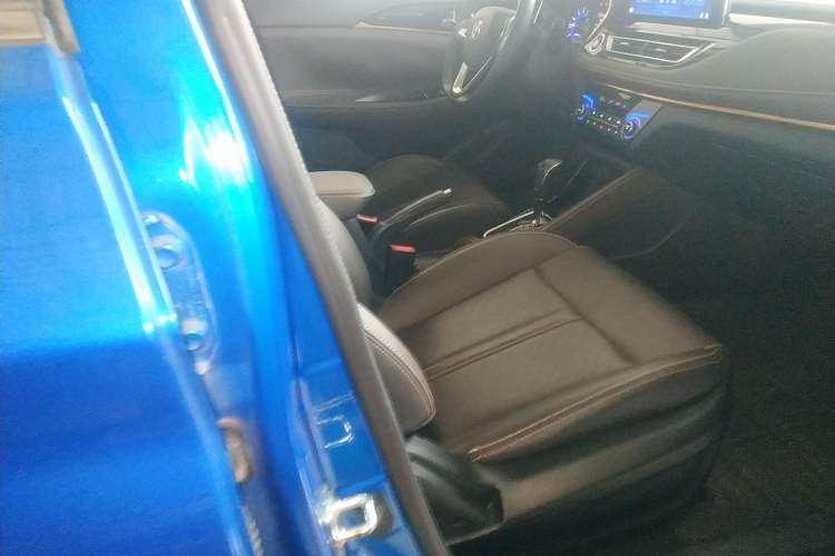 Used CHANGAN Eado DT 2018 1.6L Automatic Smart Enjoyment Model Right Front Seat