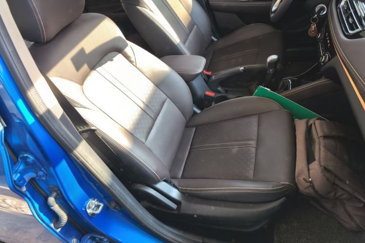 Used CHANGAN Eado DT 2018 1.6L Manual Smart Enjoyment Model Right Front Seat