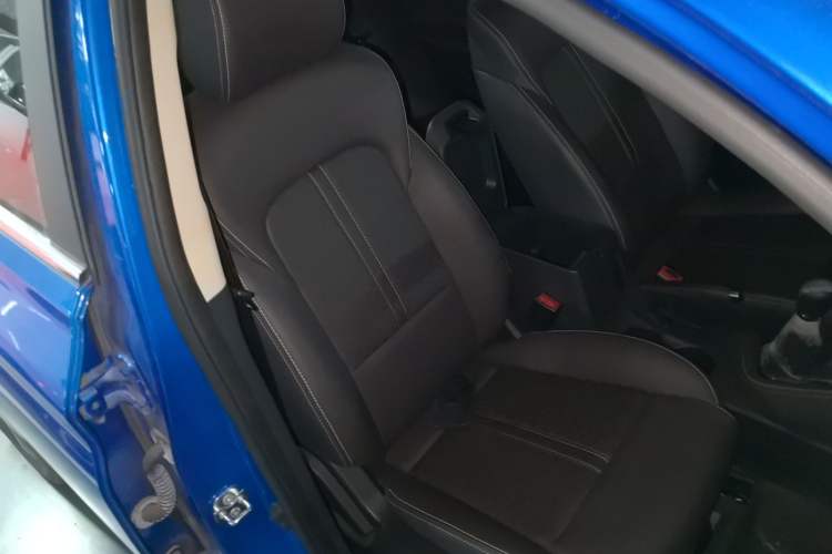 Used CHANGAN Eado DT 2018 1.6L Manual Smart Enjoyment Model Right Front Seat