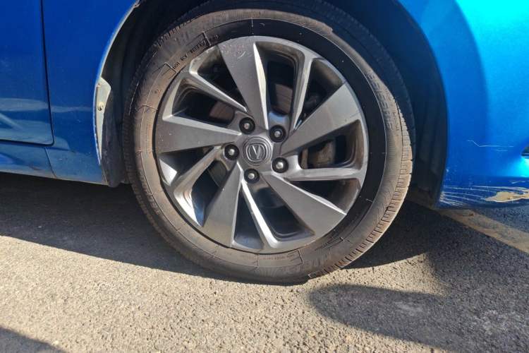 Used CHANGAN Eado DT 2018 1.6L Manual Smart Enjoyment Model Right Front Wheel Hub