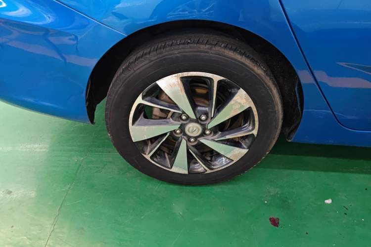 Used CHANGAN Eado DT 2018 1.6L Manual Luxury Model Right Rear Wheel Hub