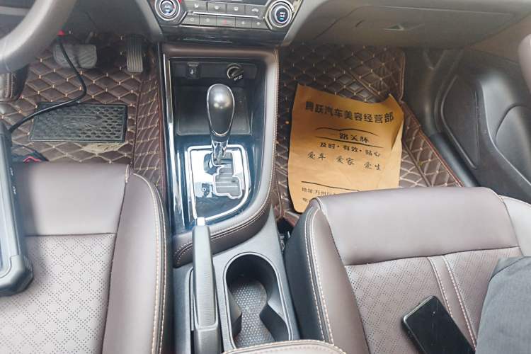 Used CHANGAN Eado DT 2018 1.6L Automatic Smart Enjoyment Model Gear Lever