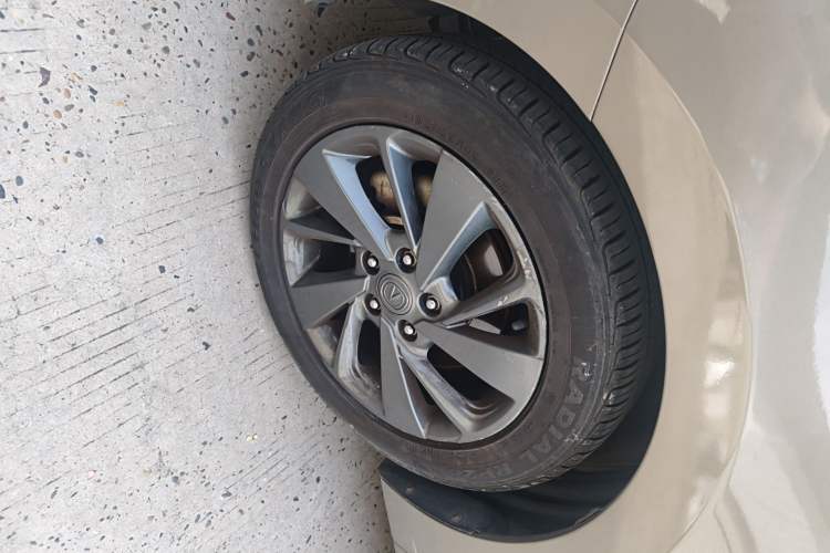 Used CHANGAN Eado DT 2018 1.6L Automatic Smart Enjoyment Model Left Front Wheel Hub