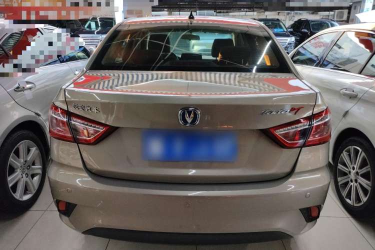 Used CHANGAN Eado DT 2018 1.6L Automatic Luxury Model Exterior 4