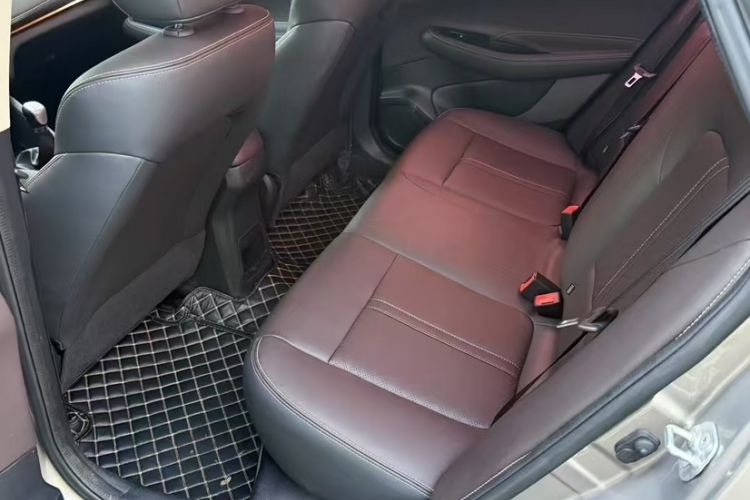 Used CHANGAN Eado DT 2018 1.6L Manual Smart Enjoyment Model Interior 3