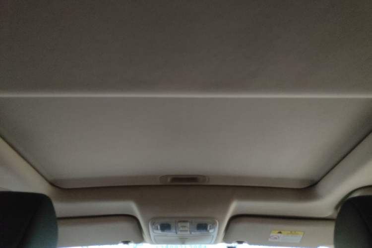 Used CHANGAN Eado DT 2018 1.6L Automatic Luxury Model Interior 6