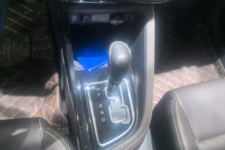 Used CHANGAN Eado DT 2018 1.6L Automatic Smart Enjoyment Model Gear Lever