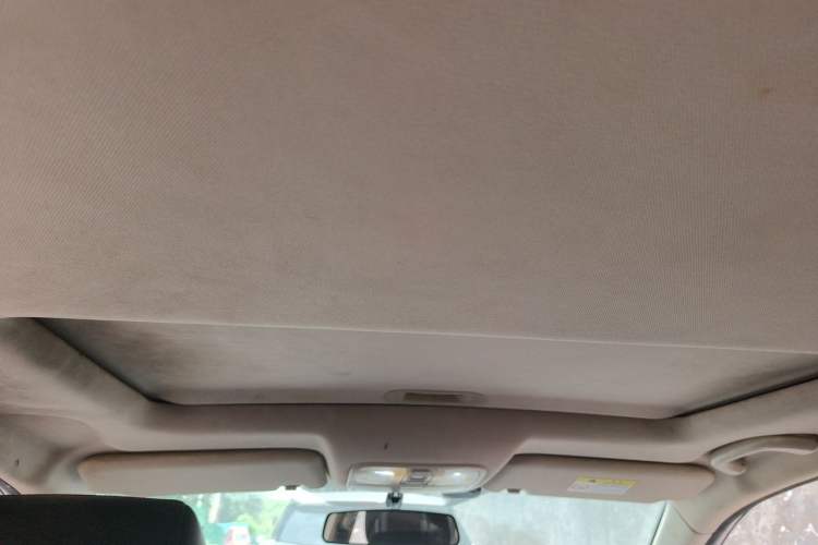 Used CHANGAN Eado DT 2018 1.6L Automatic Luxury Model Headliner