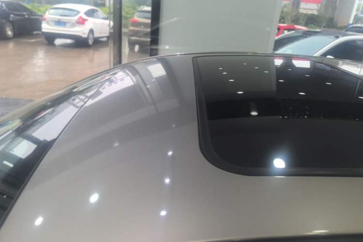 Used CHANGAN Eado DT 2018 1.6L Automatic Smart Enjoyment Model Roof