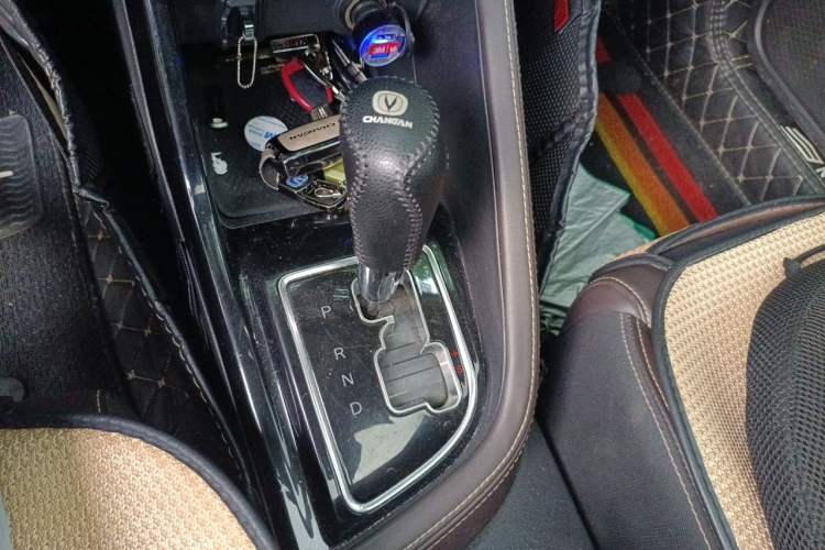 Used CHANGAN Eado DT 2018 1.6L Automatic Smart Enjoyment Model Gear Lever
