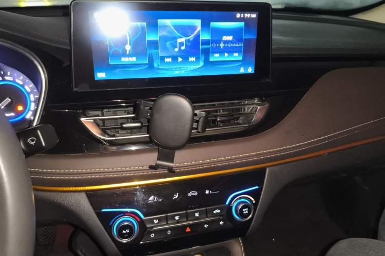 Used CHANGAN Eado DT 2018 1.6L Manual Smart Enjoyment Model Audio And AC Panel