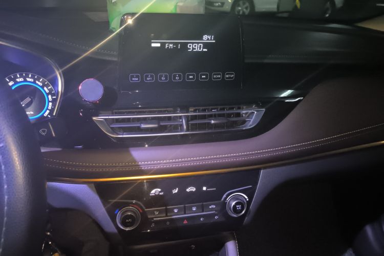 Used CHANGAN Eado DT 2018 1.6L Automatic Enjoyment Model Audio And AC Panel
