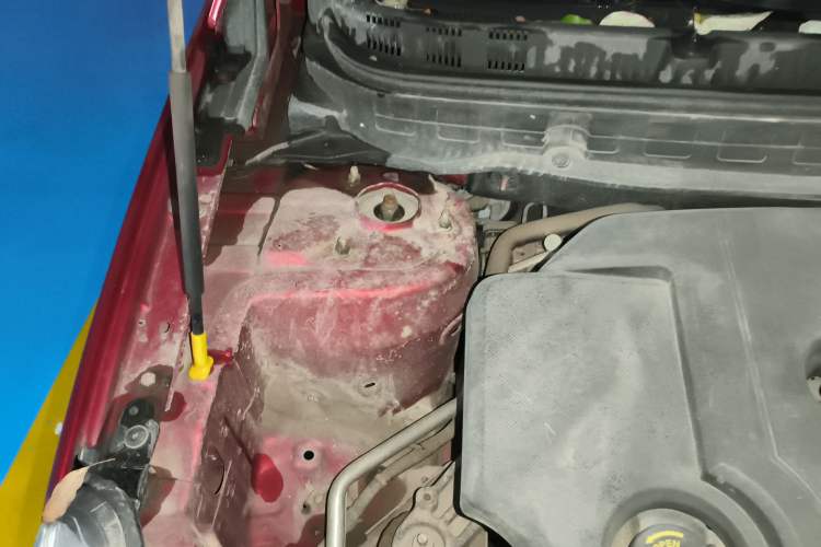 Used CHANGAN Eado DT 2018 1.6L Manual Smart Enjoyment Model Engine Bay Right