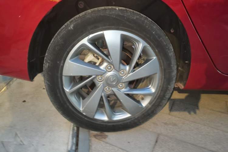 Used CHANGAN Eado DT 2018 1.6L Manual Enjoyment Model Exterior 5