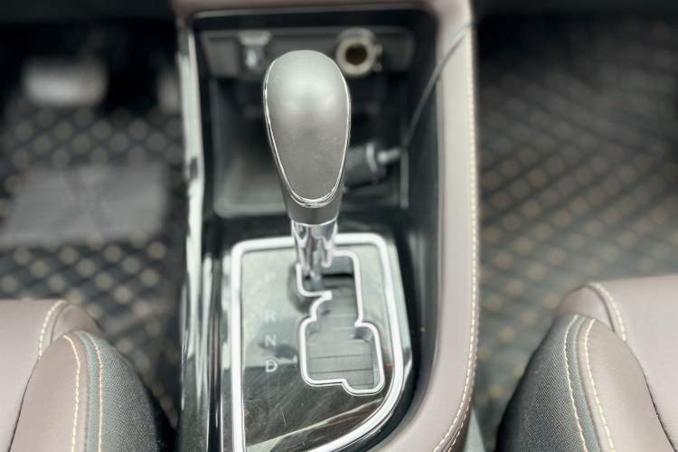 Used CHANGAN Eado DT 2018 1.6L Automatic Smart Enjoyment Model Gear Lever