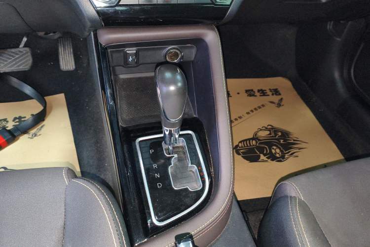 Used CHANGAN Eado DT 2018 1.6L Automatic Enjoyment Model Gear Lever