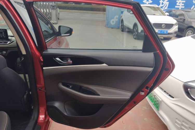 Used CHANGAN Eado DT 2018 1.6L Automatic Enjoyment Model Interior 6