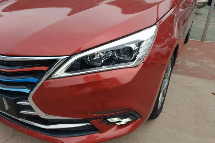 Used CHANGAN Eado DT 2018 1.6L Automatic Enjoyment Model Left Front Headlight