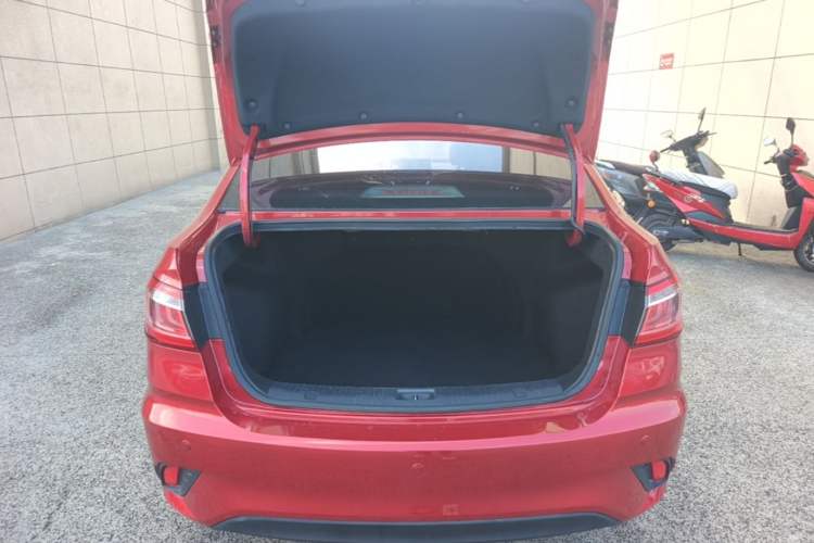Used CHANGAN Eado DT 2018 1.6L Automatic Smart Enjoyment Model Trunk