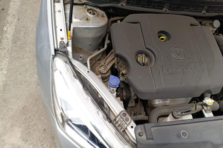 Used CHANGAN Eado DT 2018 1.6L Manual Smart Enjoyment Model Engine Bay Right