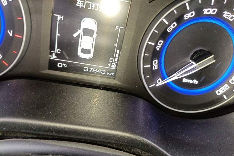 Used CHANGAN Eado DT 2018 1.6L Manual Smart Enjoyment Model Odometer Close Up