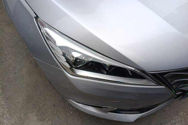 Used CHANGAN Eado DT 2018 1.6L Manual Smart Enjoyment Model Right Front Headlight