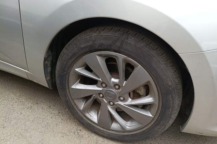 Used CHANGAN Eado DT 2018 1.6L Manual Smart Enjoyment Model Right Front Wheel Hub