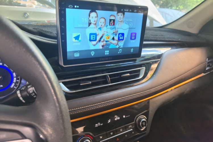 Used CHANGAN Eado DT 2018 1.6L Manual Enjoyment Model Audio And AC Panel
