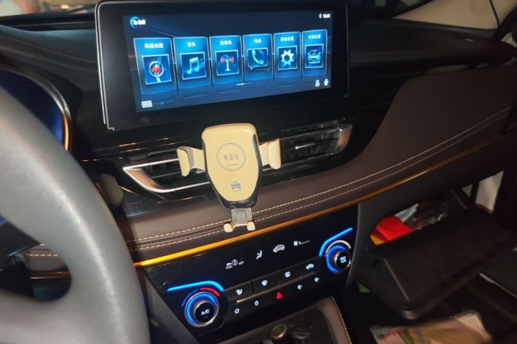 Used CHANGAN Eado DT 2018 1.6L Manual Smart Enjoyment Model Audio And AC Panel