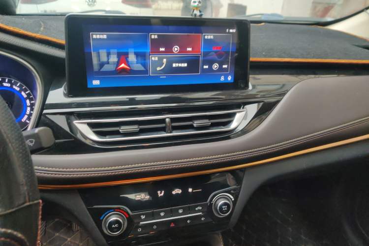 Used CHANGAN Eado DT 2018 1.6L Manual Smart Enjoyment Model Audio And AC Panel