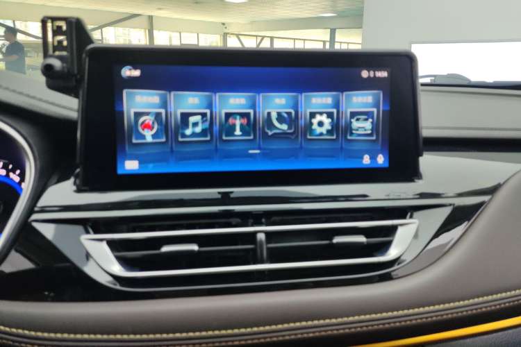 Used CHANGAN Eado DT 2018 1.6L Manual Smart Enjoyment Model Audio And AC Panel